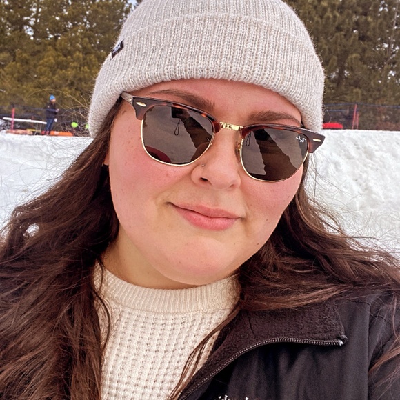 Meet your Posher, Michelle - Picture 6 of 7